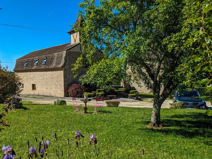 Image No.14-9 Bed House for sale