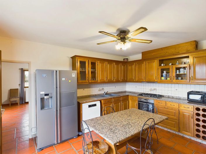 Image No.4-7 Bed House for sale