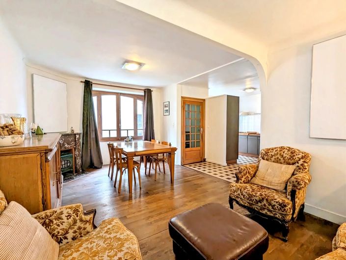 Image No.3-4 Bed House for sale