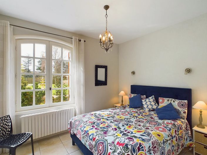 Image No.9-4 Bed House for sale