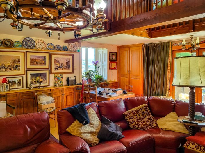 Image No.3-4 Bed House for sale