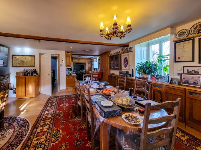 Image No.5-4 Bed House for sale