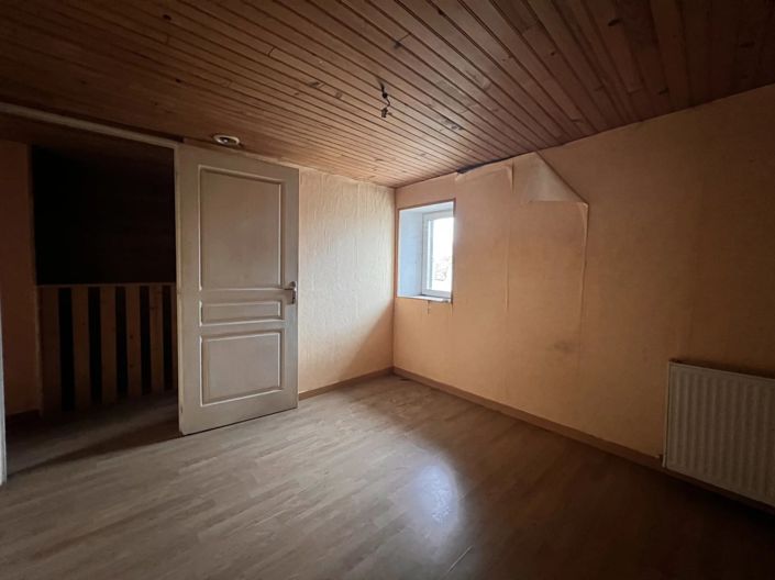 Image No.7-Maison de 2 chambres à vendre à Aigre