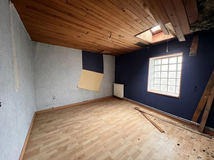 Image No.8-Maison de 2 chambres à vendre à Aigre