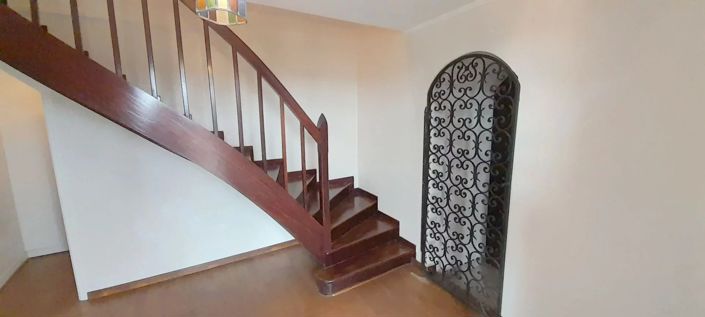 Image No.7-4 Bed Village House for sale