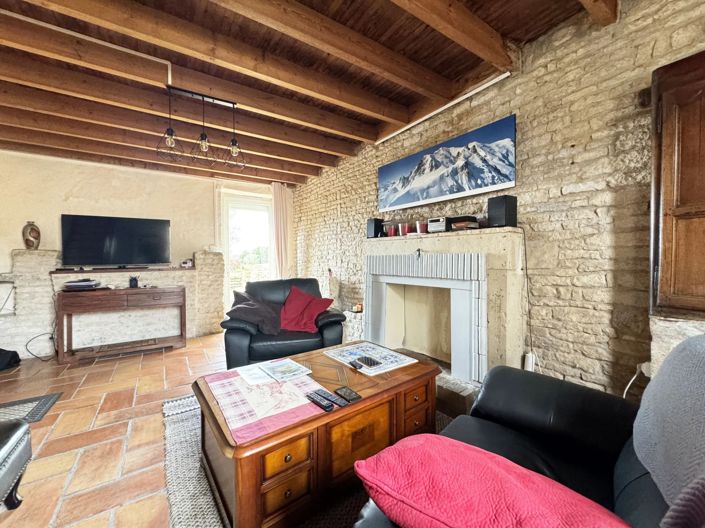 Image No.6-3 Bed House for sale
