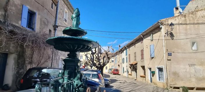 Image No.14-6 Bed House for sale