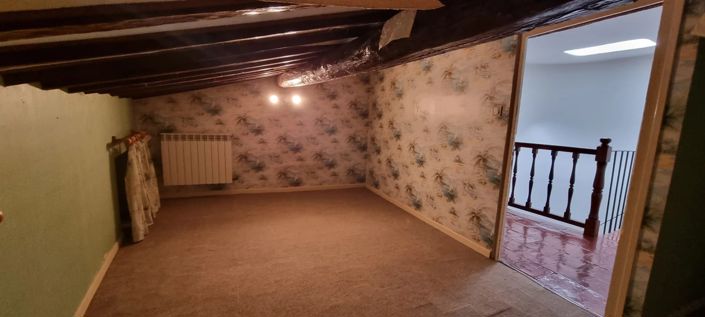 Image No.13-6 Bed House for sale