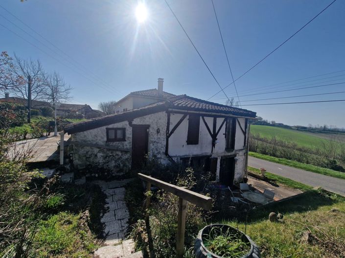 Image No.15-3 Bed Village House for sale