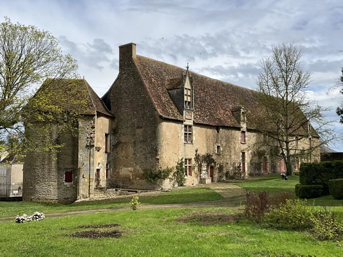 Image No.15-9 Bed House for sale