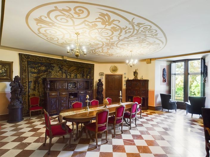 Image No.2-9 Bed House for sale