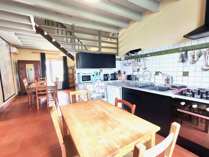 Image No.4-11 Bed House for sale