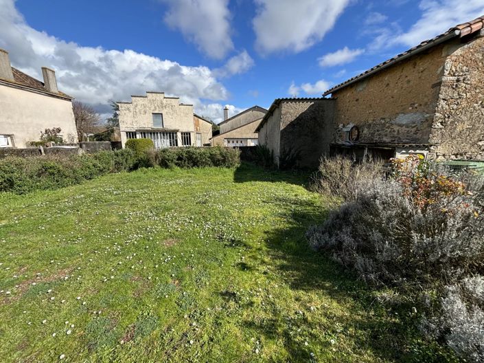 Image No.12-3 Bed Village House for sale