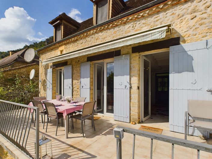 Image No.12-4 Bed House for sale