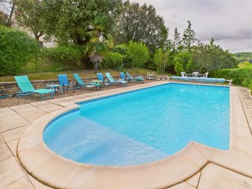 75877788e3bc3f31c4f42f1439b09e43ab67507f53200