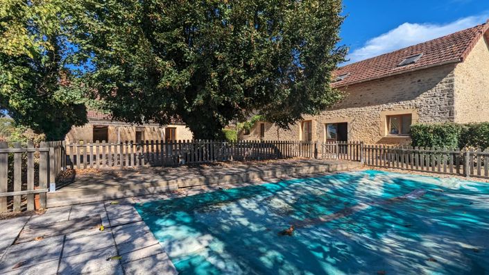 Image No.2-5 Bed House for sale
