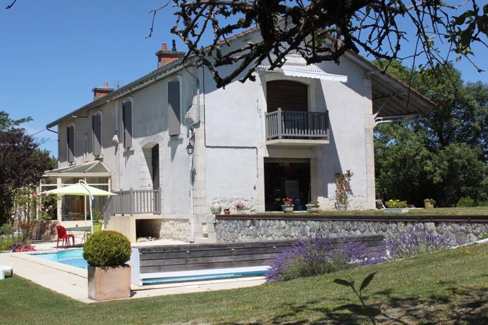 Image No.1-4 Bed House for sale
