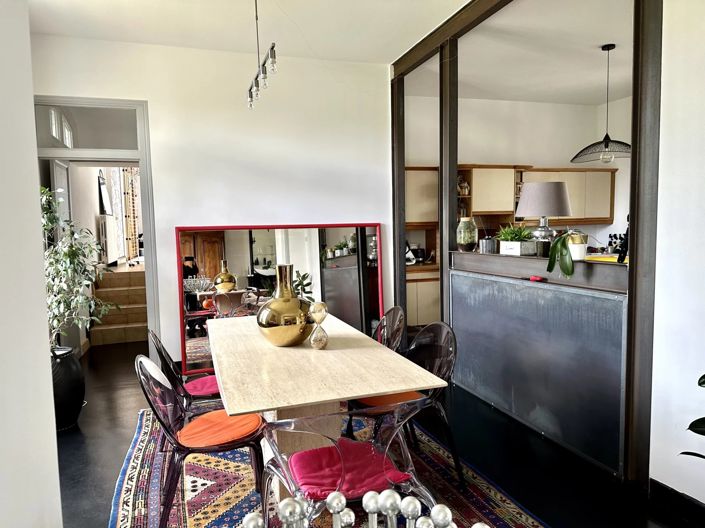 Image No.9-4 Bed House for sale