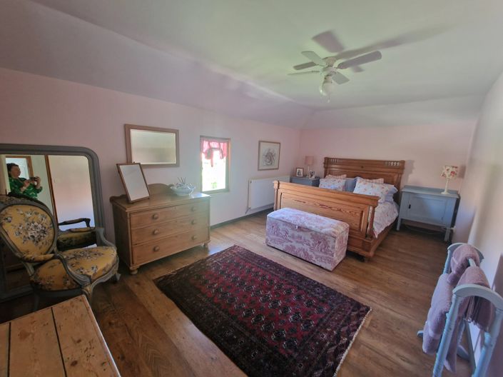 Image No.11-4 Bed House for sale