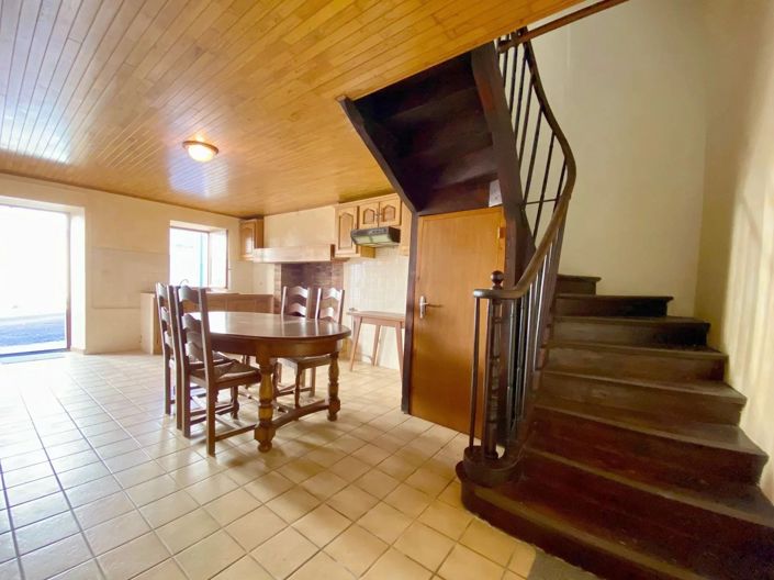 Image No.7-4 Bed Village House for sale