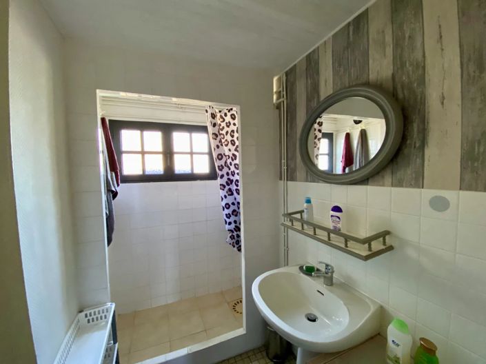 Image No.12-5 Bed House for sale