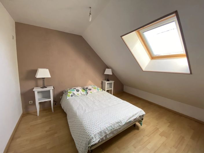 Image No.11-5 Bed House for sale