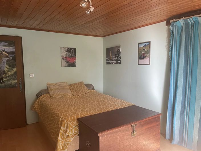 Image No.15-2 Bed Village House for sale