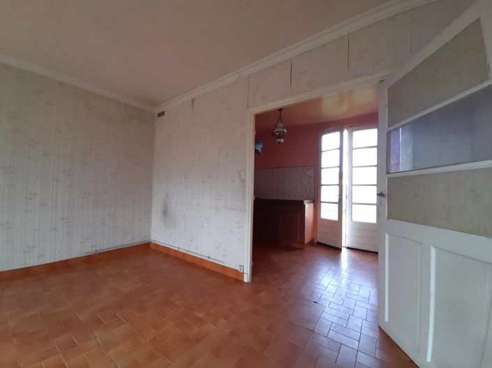 Image No.9-4 Bed Village House for sale