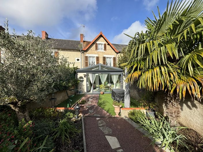 Image No.1-2 Bed House for sale