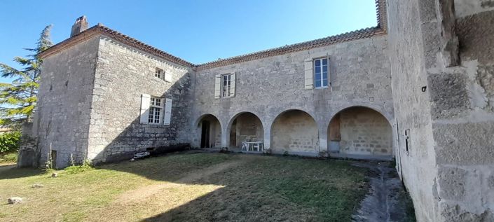 Image No.4-7 Bed House for sale