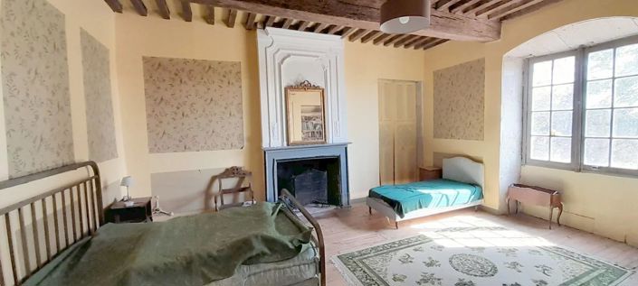 Image No.5-7 Bed House for sale