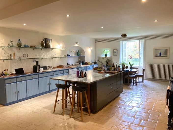 Image No.2-7 Bed House for sale