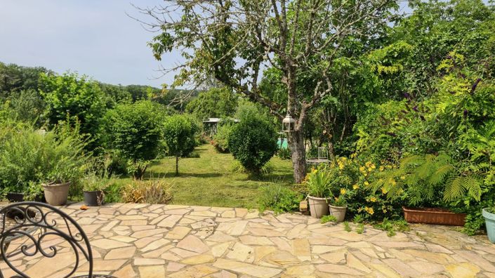 Image No.11-4 Bed Village House for sale