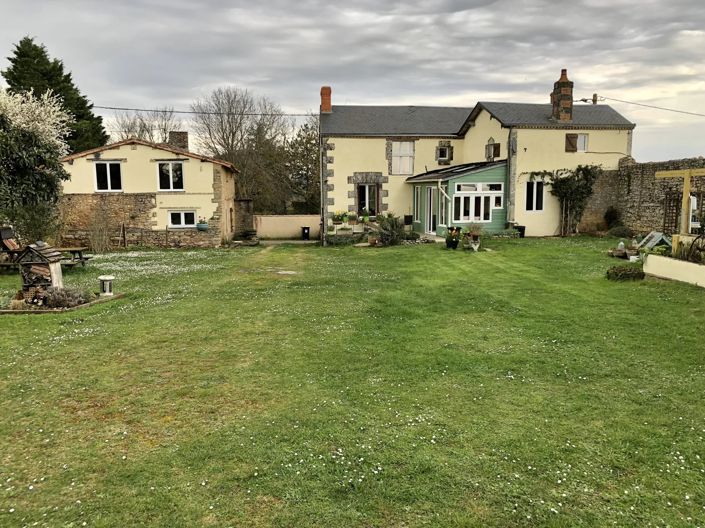 Image No.1-3 Bed House for sale