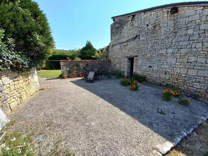 Image No.14-4 Bed House for sale