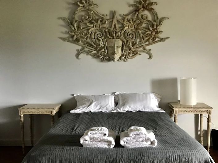 Image No.11-9 Bed House for sale