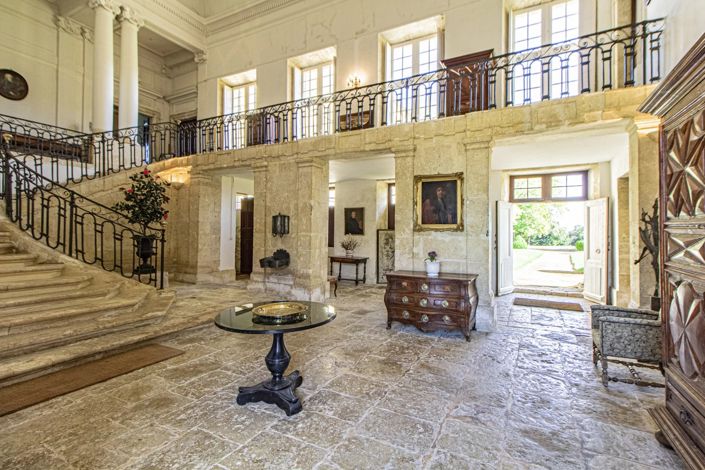 Image No.7-11 Bed House for sale