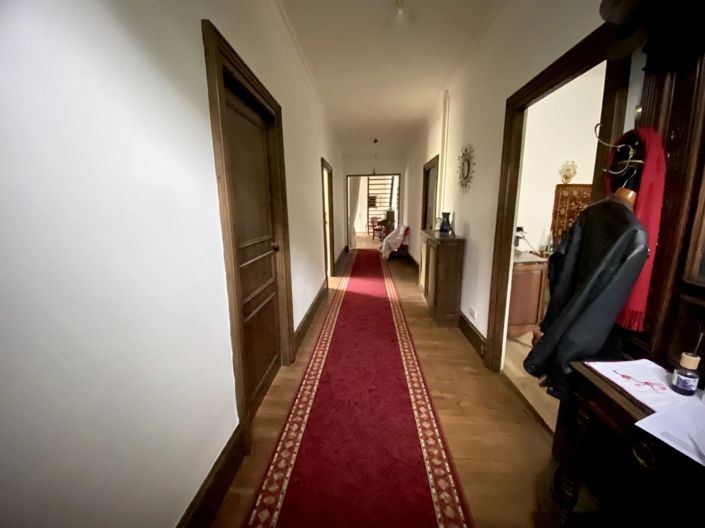 Image No.6-4 Bed House for sale