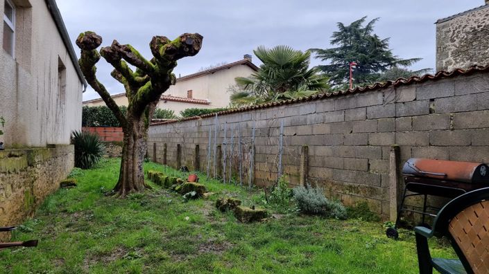 Image No.8-2 Bed Village House for sale