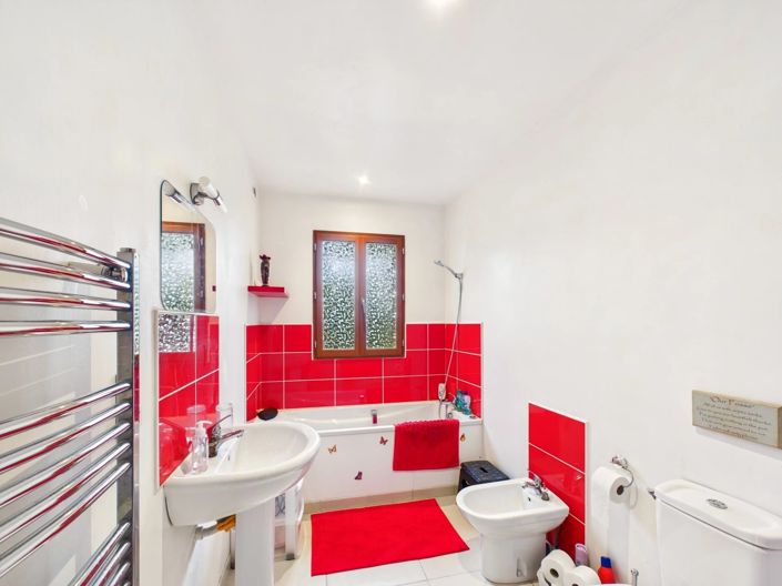 Image No.15-Maison de 3 chambres à vendre à Piegut-Pluviers