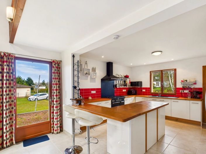 Image No.6-Maison de 3 chambres à vendre à Piegut-Pluviers