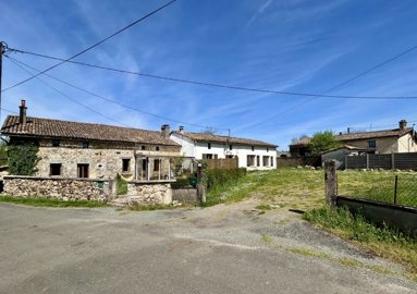 1 - Pers, Village House