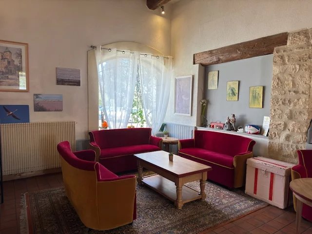 Image No.10-Commercial de 10 chambres à vendre à Avignon