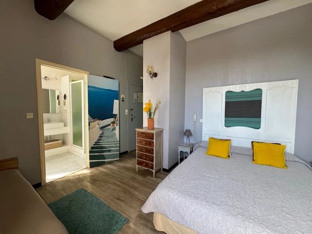 Image No.14-Commercial de 10 chambres à vendre à Avignon