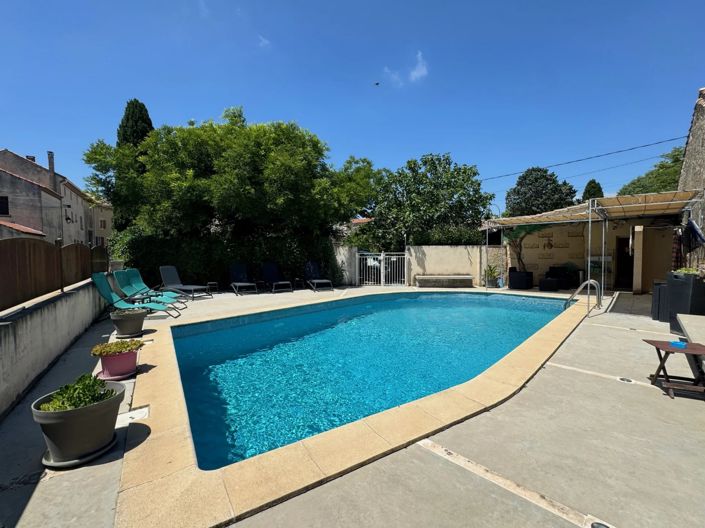 Image No.4-Commercial de 10 chambres à vendre à Avignon