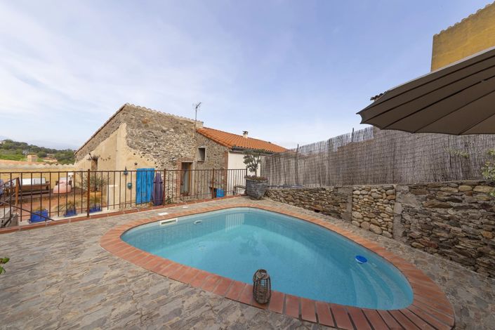 Image No.2-Maison de 7 chambres à vendre à Montesquieu-des-Albères