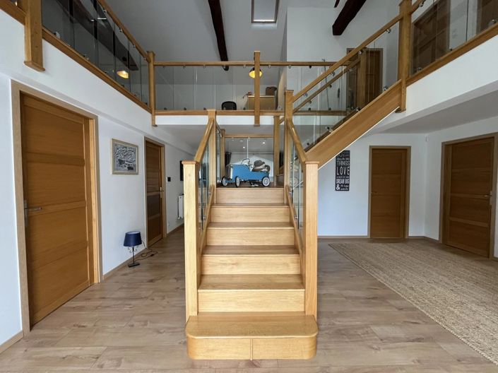 Image No.11-3 Bed House for sale