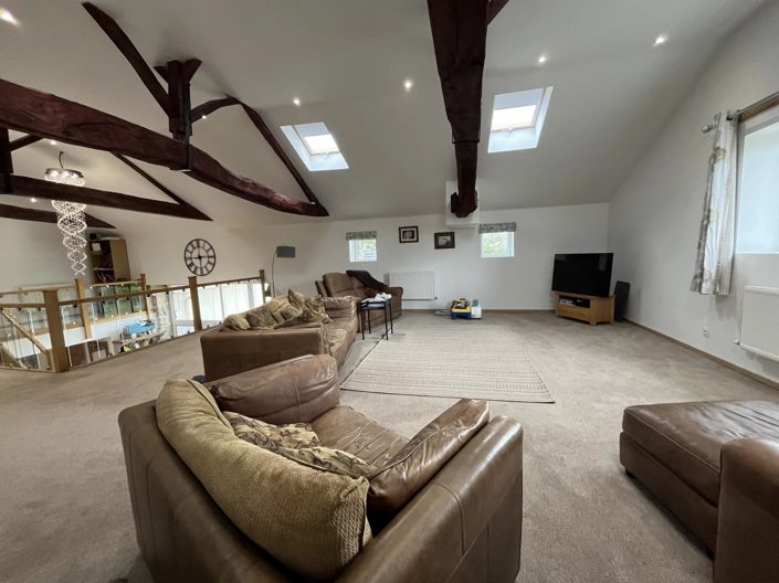 Image No.13-3 Bed House for sale