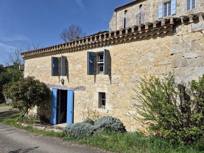 Image No.10-Maison de 10 chambres à vendre à Miradoux