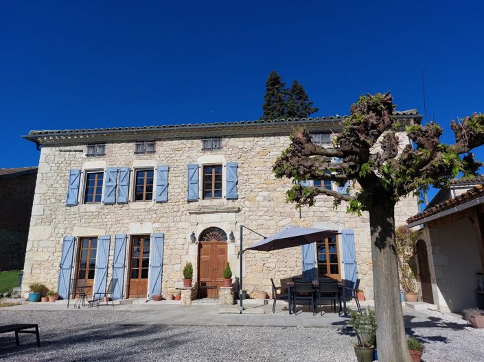 Image No.2-8 Bed House for sale